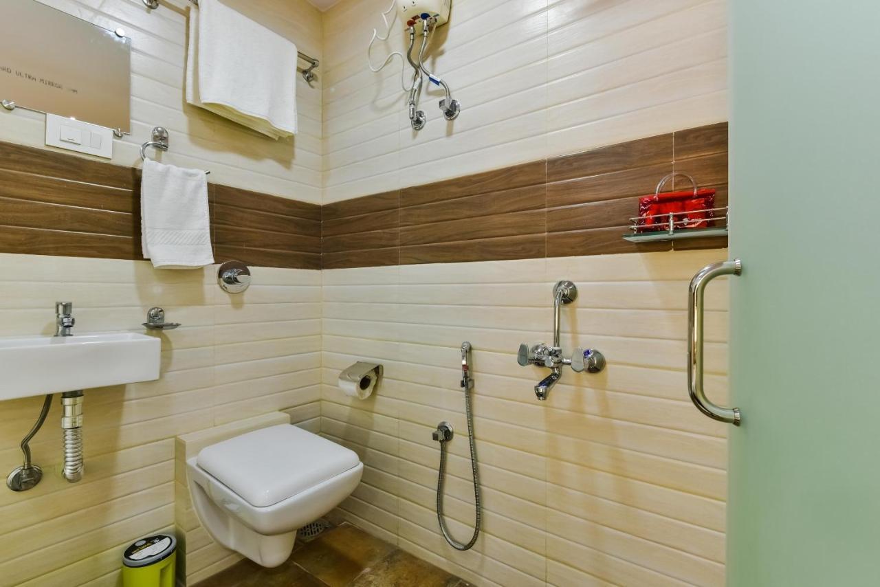 Hotel Capital O4482 Ascot International Bombaj Zewnętrze zdjęcie